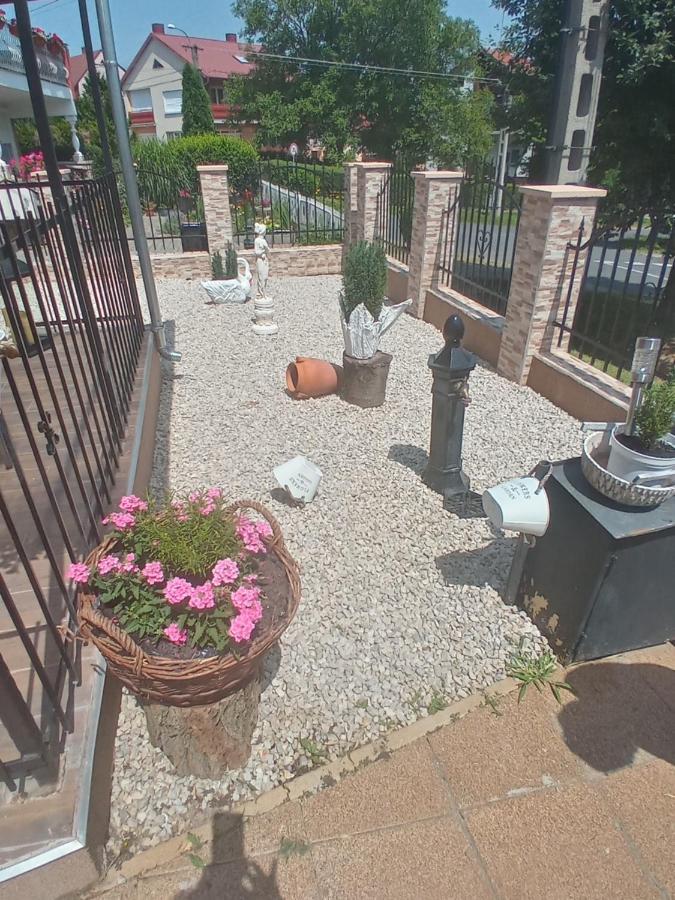 Erna Apartman Zalakaros Exterior foto